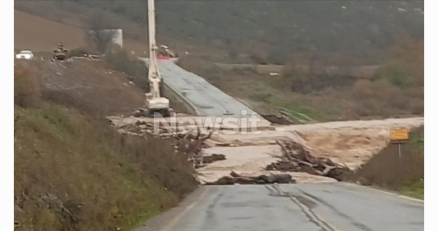 ektakto-plimmyrisan-spitia-ekkenonontai-choria-dyskoles-ores-sti (2)