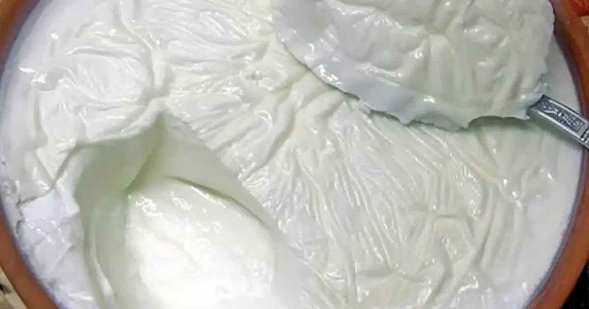 ti-ora-na-trote-giaourti-gia-kalyteri-ygeia