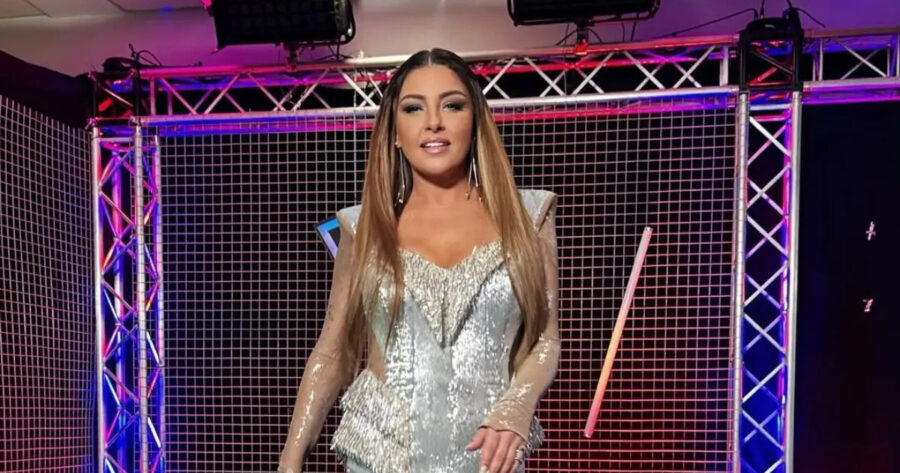 ektaktos-sto-nosokomeio-i-elena-paparizou-900×473