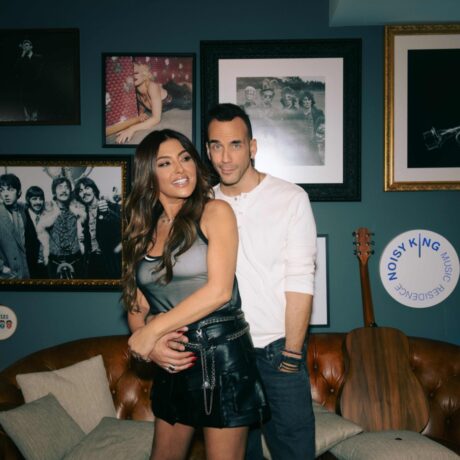 molis-matheftike-to-mystiko-tous-gia-elena-paparizou (1)