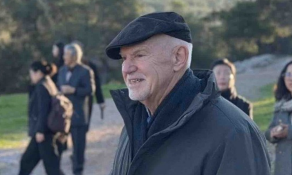 Screens52352353235253hot