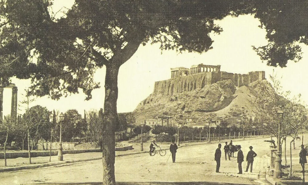 79e0d790ae99957d1fde37257f741705-10