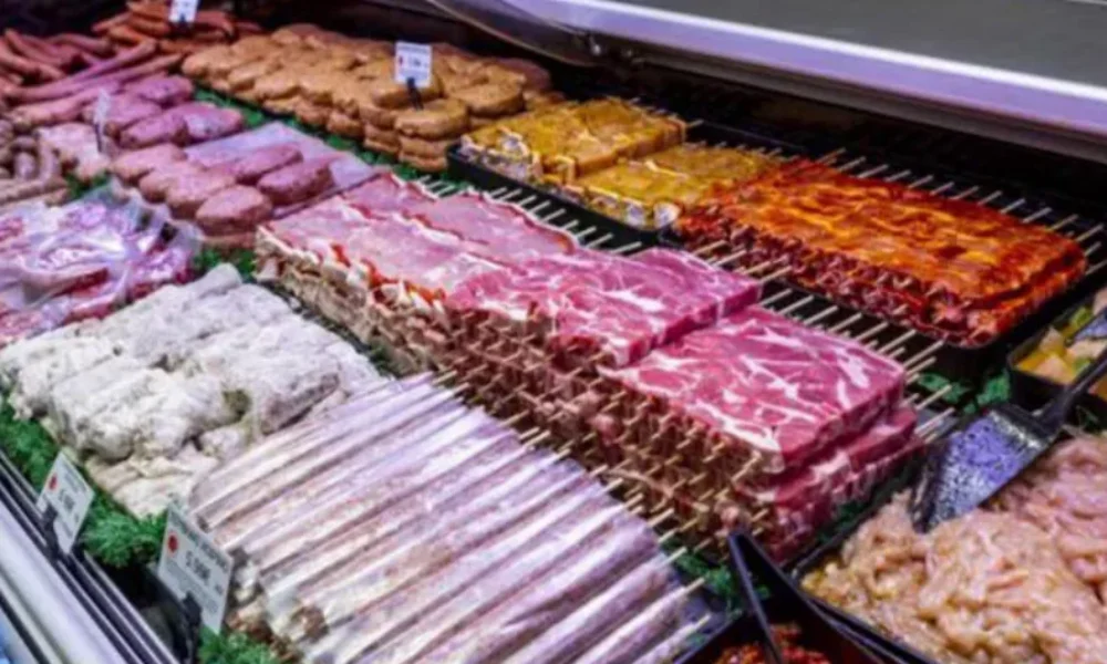 adiavonto-peristatiko-sti-larisa-agorase-kima-kai-den-fantazeste-ti-vrike-mesa