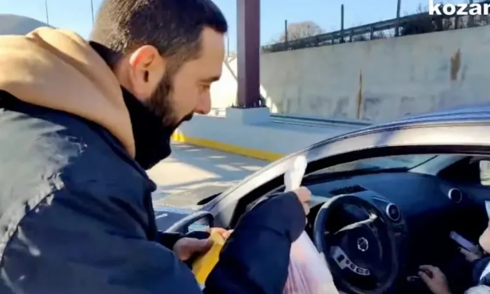 agrotes-prosferan-kroko-kai-mila-stous-dierchomenous-odigous-stin-kozani-1_