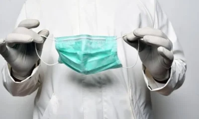 ektakto-xana-ypochreotikes-oi-maskes-tou-koronoiou