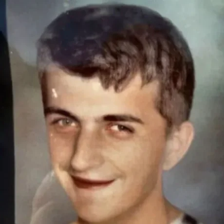 thanatos-sok-se-domi-tis-mytilinis-meta-apo-dilitiriasi-apo-soutzoukakia-skyli-na-itan-etsi-den-tha-ferontan