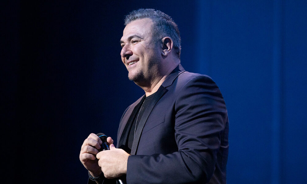 to-provlima-ygeias-tou-antoni-remou-pou-ton-anagkase-na-akyrosei-tis-emfaniseis-tou_1767978102