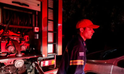 megali-fotia-tora-stin-athina-kleinoun-dromoi