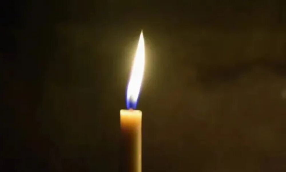 thrinos-pethave-o-tragoudistis-avgerinos