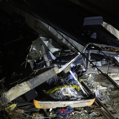 sidirodromiko-dystychima-sti-varkeloni-nekros-o-michanodigos-8211