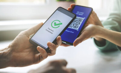 iris-steilate-esto-kai-10-evro-ston-kollito