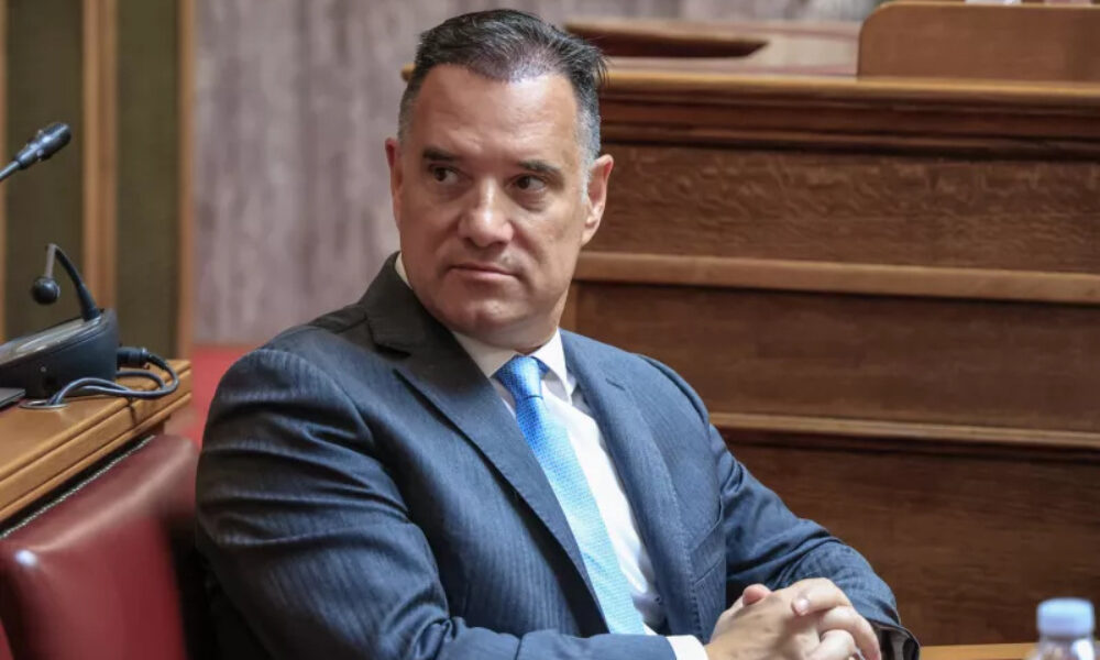 eftychos-pire-thesi-ti-proteine-o-adonis-gia