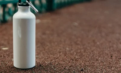 anakaleitai-pagouri-me-dilitirio-alouminiou-deite-marka-kai-fotografia