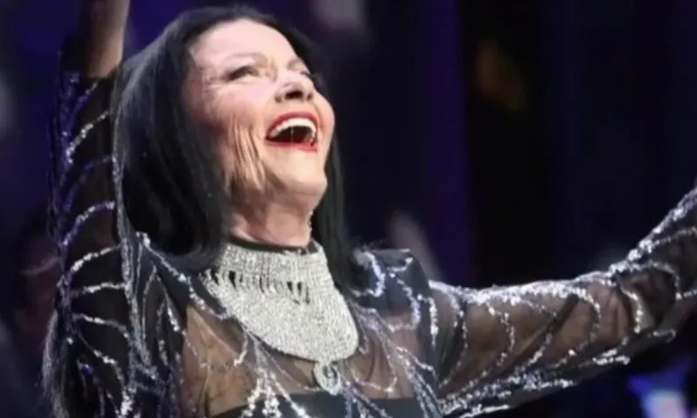 einai-90-palevei-san-20ara-matheftikan-noris-to-proi-ta-nea-gia-ti-zozo-sapountzaki-tha-ginei-apo-ora-se-ora-1