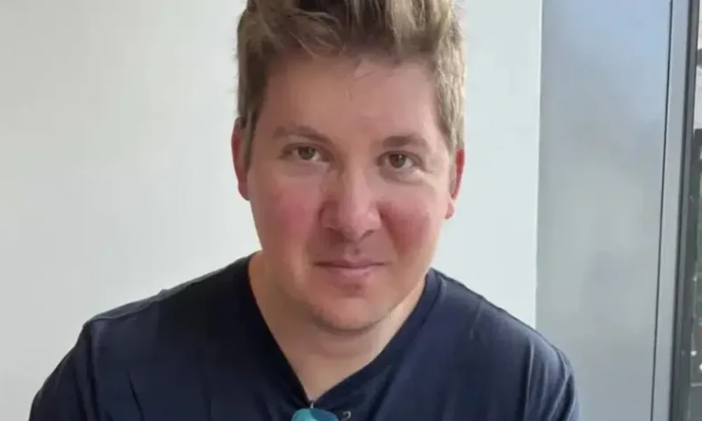 ektakto-dysaresta-nea-gia-ton-33chrono-alexi