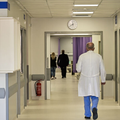 02a1c80e-attiko-noskomeio