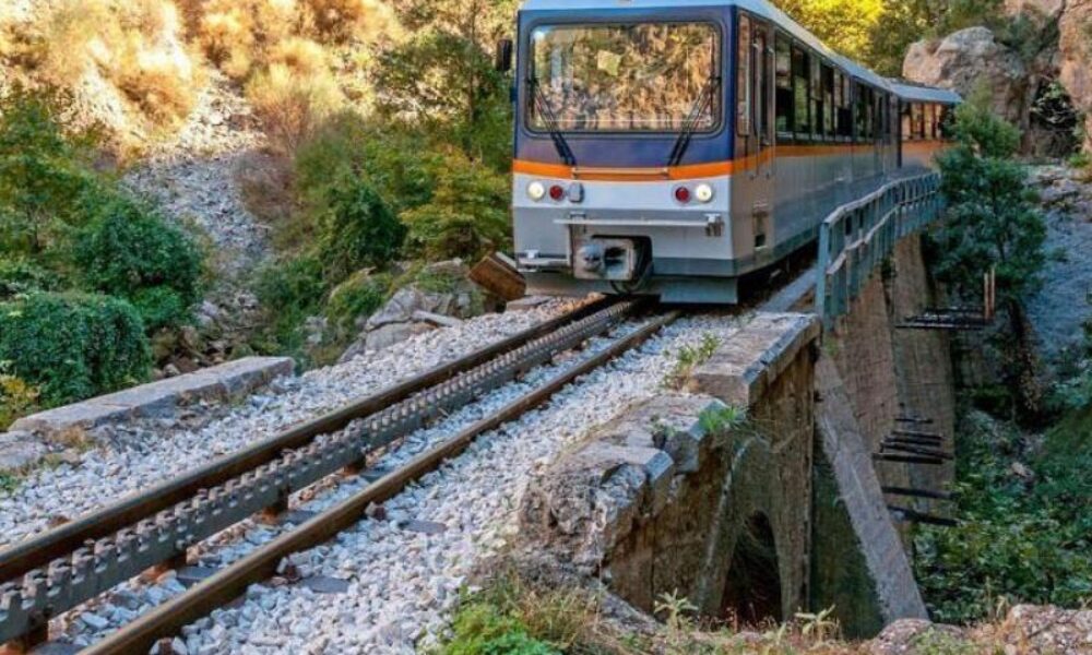 odontotos-racks-vouraikos-gorge-1140×528 (1)