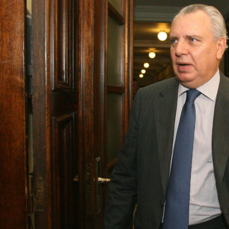 ektakto-nekros-o-proin-proedros-tis-dimokratias