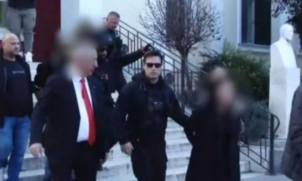 euvoia_paidia_kathgoroumenoi