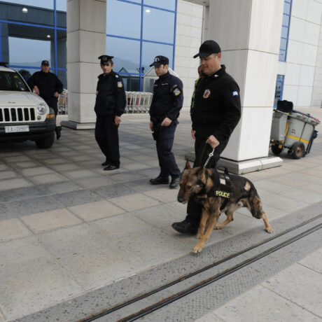 ÁÕÎÇÌÅÍÁ ÌÅÔÑÁ ÁÓÖÁËÅÉÁÓ ÓÔÏ ÁÅÑÏÄÑÏÌÉÏ “ÅËÅÕÈÅÑÉÏÓ ÂÅÍÉÆÅËÏÓ” (EUROKINISSI/ÔÁÔÉÁÍÁ ÌÐÏËÁÑÇ)