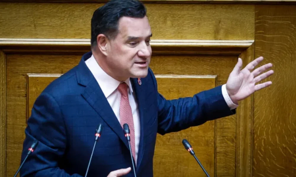 menei-ektos-o-adonis-georgiadis