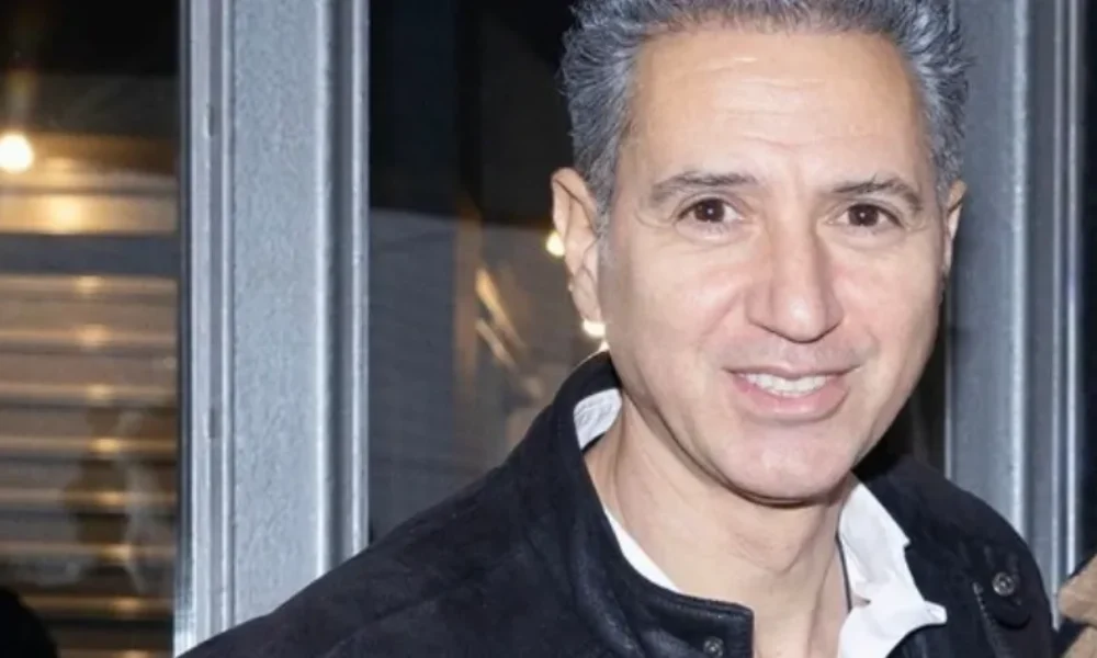 panellinia-sygkinisi-gia-ton-tragoudisti-dimitri-kokota