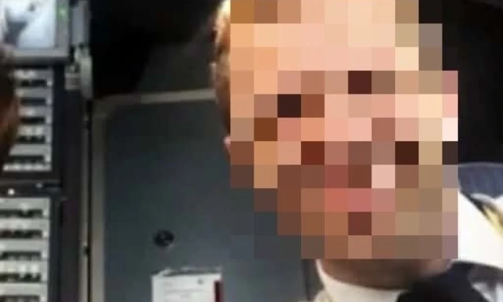 1774292586054-497987965-44 (1)