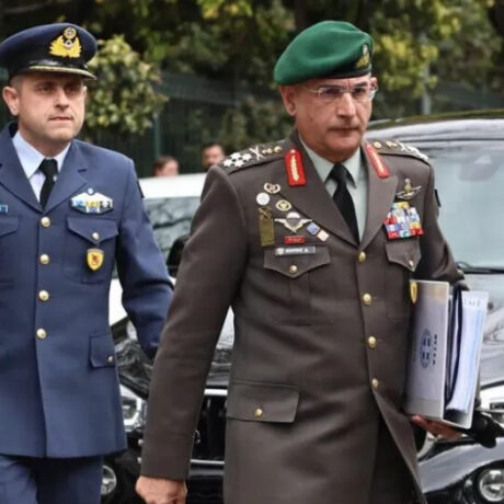 se-etoimotita-oi-enoples-dynameis-mas-dystychos-egine8230