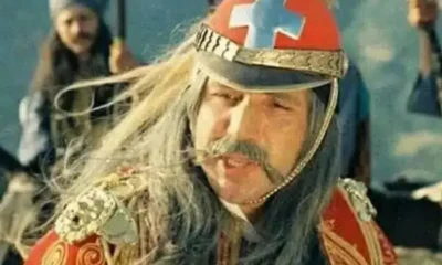 dimitris-ioakeimidis-xechasmenos-pethane-o-ithopoios-pou-epaixe-ton-kolokotroni-stin-tainia-papaflessas_