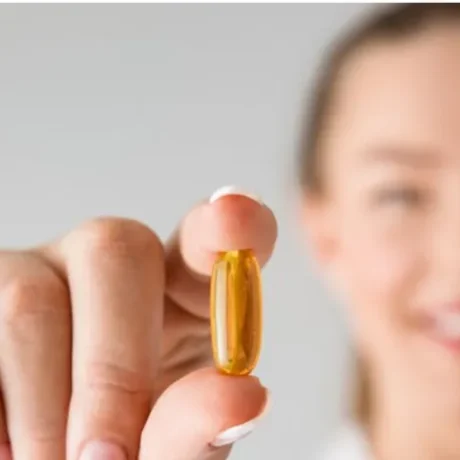 i-vitamini-pou-meionei-teleios-tin-koposi-kai-tin-imikrania-kai-rythmizei-to-sakcharo