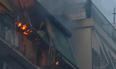 megali-purkagia-meta-apo-ekrixi-stou-guzi-fiali-ektoxeutike-dekades-metra-kai-karfothike-se-allo-ktirio-video