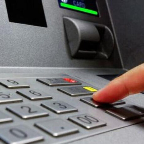 ektakto-pagonoun-oi-trapezes-apo-simera-3-4-ti-tha-ginei-me-misthodosies-kai-epidomata