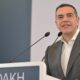 o-tsipras-kanei-ti-zimia-sto-pasok-8211_