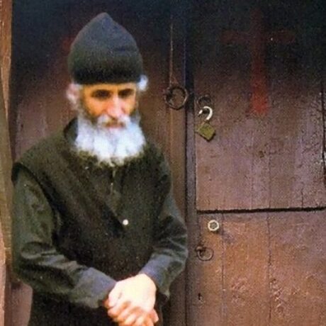 o-agios-paisios-os-arxarios-monaxos