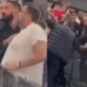 vinteo-i-stigmi-pou-kavgadizoun-vangelis-marinakis-kai-grigoris-dimitriadis-oloi-prospathousan-na-tous-chorisoun-chamos-sto-t-center