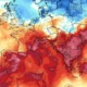 sastisan-oi-meteorologoi-erchetai-xafnika-thermi-eisvoli-mesa-ston-avgousto-poso-tha-diarkesei