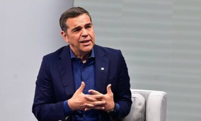 alexis-tsipras-oi-10-vasikes-desmefseis-pou-parousiase