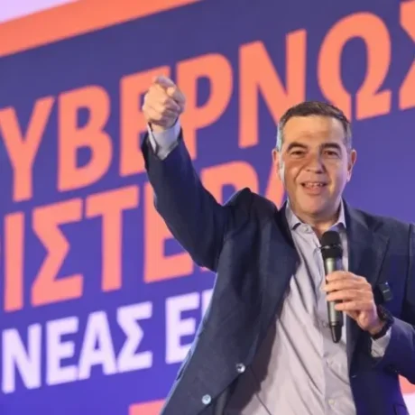 ton-pire-ki-afton-paei-gia-niki-i-metagrafi-pou-enischyei-ki-allo-ton-tsipra-kai-to-el-a-s-1