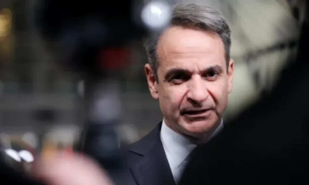 aschima-mantata-oi-dimoskopiseis-pou-pire-sta-cheria-tou-o-mitsotakis-ti-eide-1