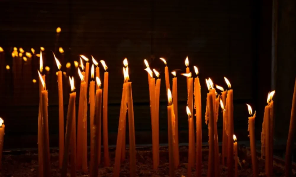 eortologio-megali-giorti-tis-orthodoxias-simera-ta-panemorfa-onomata-pou-giortazoun
