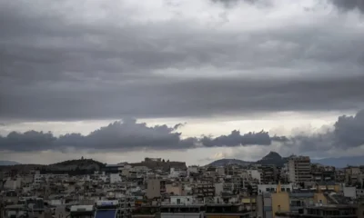 kolydas-pote-anebainei-kai-pote-peftei-i-thermokrasia