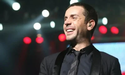 mazonakis-fyllo-kai-ftero-oi-psifiakes-epikoinonies-me-entoli-eisangelea-anoigoun-6-kinita-mazi-kai-tou-tragoudisti.jpg.jpg